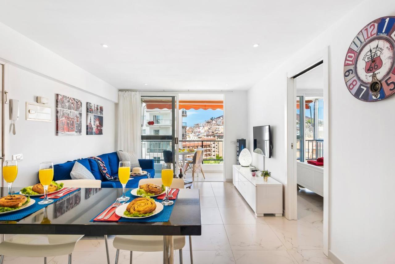 76. Los Cristianos first sea line, parking, Wi Fi Exterior foto